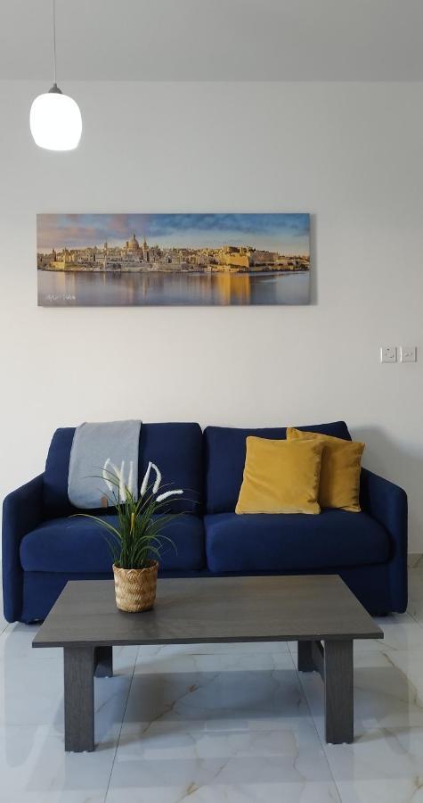 Large And Modern Apartment In The Centre Of Malta موستا المظهر الخارجي الصورة