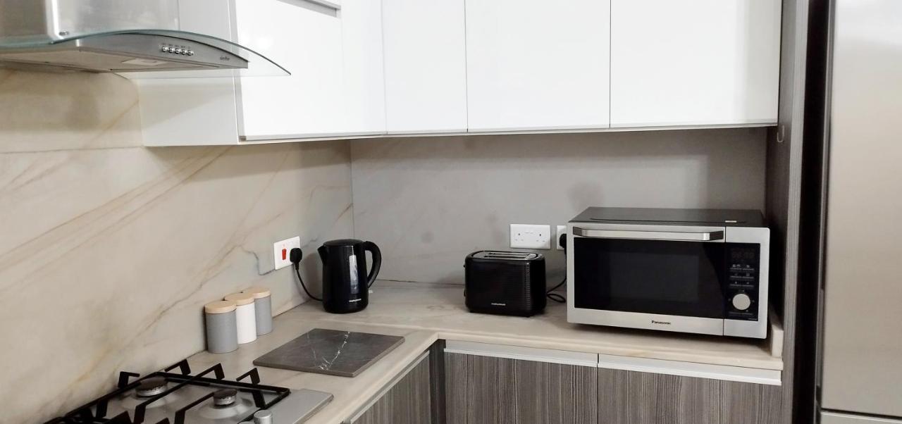 Large And Modern Apartment In The Centre Of Malta موستا المظهر الخارجي الصورة
