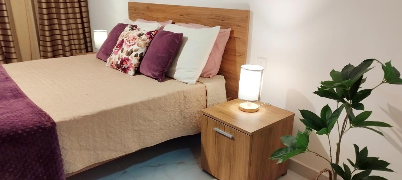 Large And Modern Apartment In The Centre Of Malta موستا المظهر الخارجي الصورة